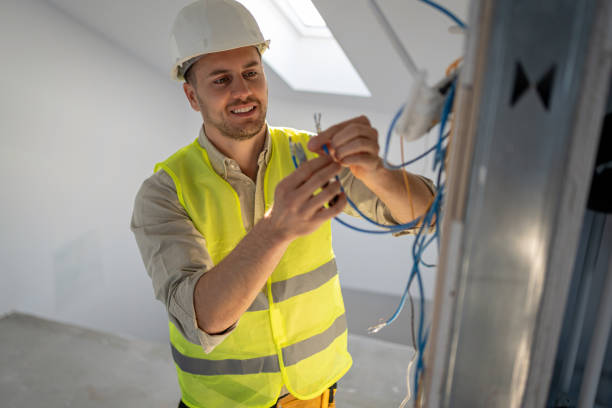 Best Electrician for Home Renovation  in Encinitas, CA